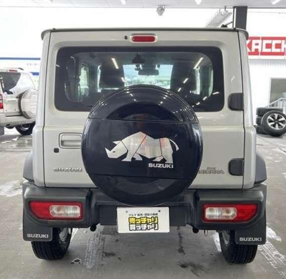 Suzuki Jimny Sierra 4x4 thumbnail 5