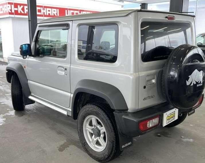 Suzuki Jimny Sierra 4x4 thumbnail 6
